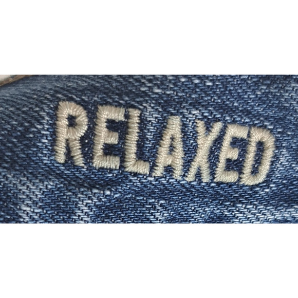 American Eagle Men's 32 x 32 Light Wash "Relaxed" fit Distressed Denim Jeans - Picture 5 of 8